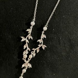 Avon Silver Leaf Necklace with Pearls